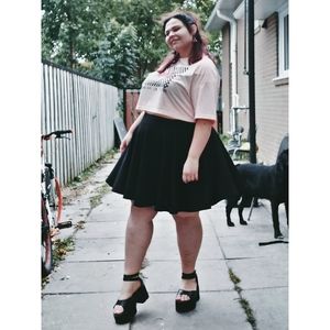 Meet your Posher, Avery